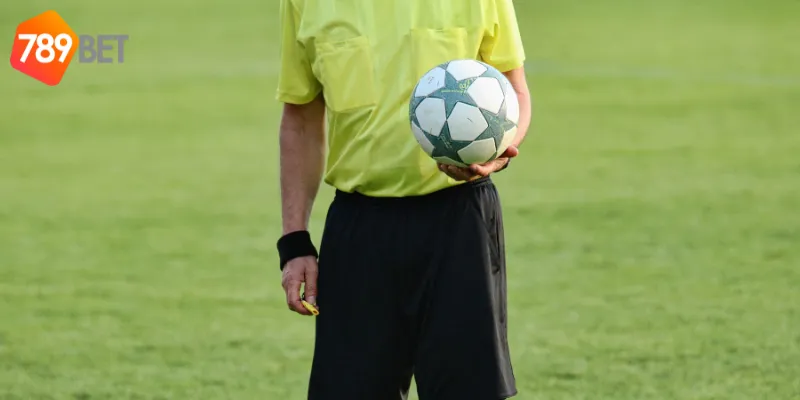 Tin Tức Trọng Tài Cúp C1 Mới Nhất Từ 789BET 4 Nên cập nhật tin tức trọng tài cúp C1 mới nhất