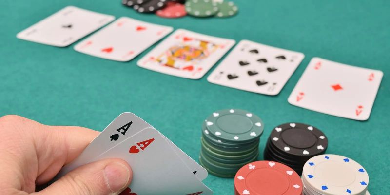 Poker Texas Hold'em - Hướng Dẫn Chơi Hiệu Quả Tại SHBET 3 Ưu điểm khi tham gia Poker Texas Hold’em tại SHBET