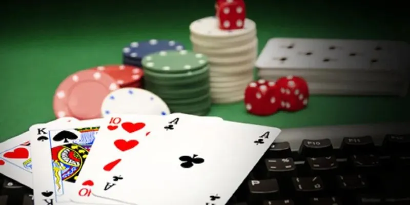 Cách chơi poker thắng lớn trong từng giai đoạn 